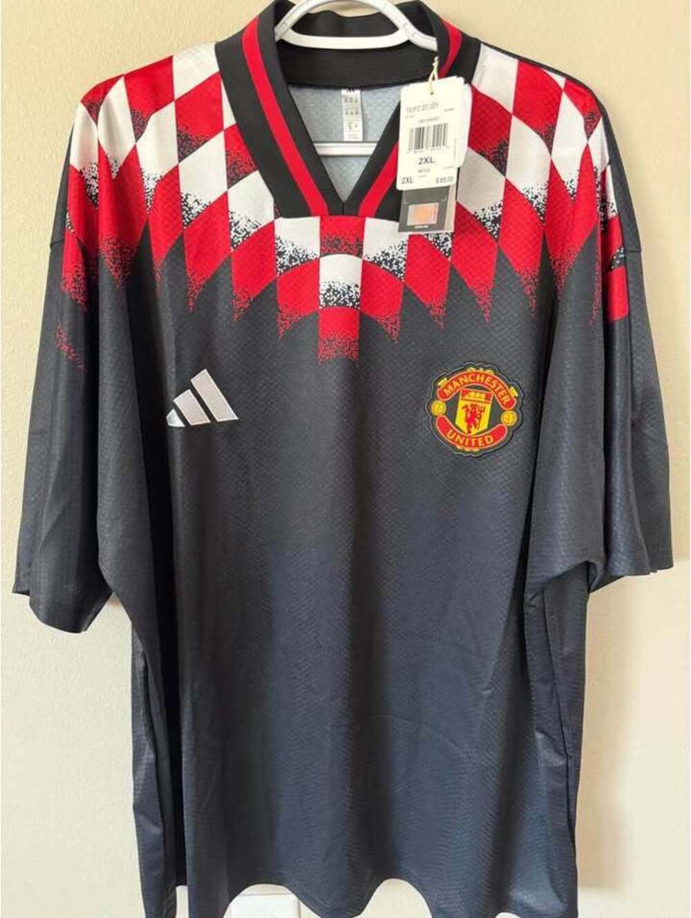 Manchester United Street Jersey 2XL - LAST ONE I HAVE AT THIS SIZE